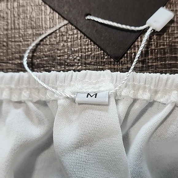 ⛅️ Avanova Crop Top ⛅️ - Picture 2 of 4